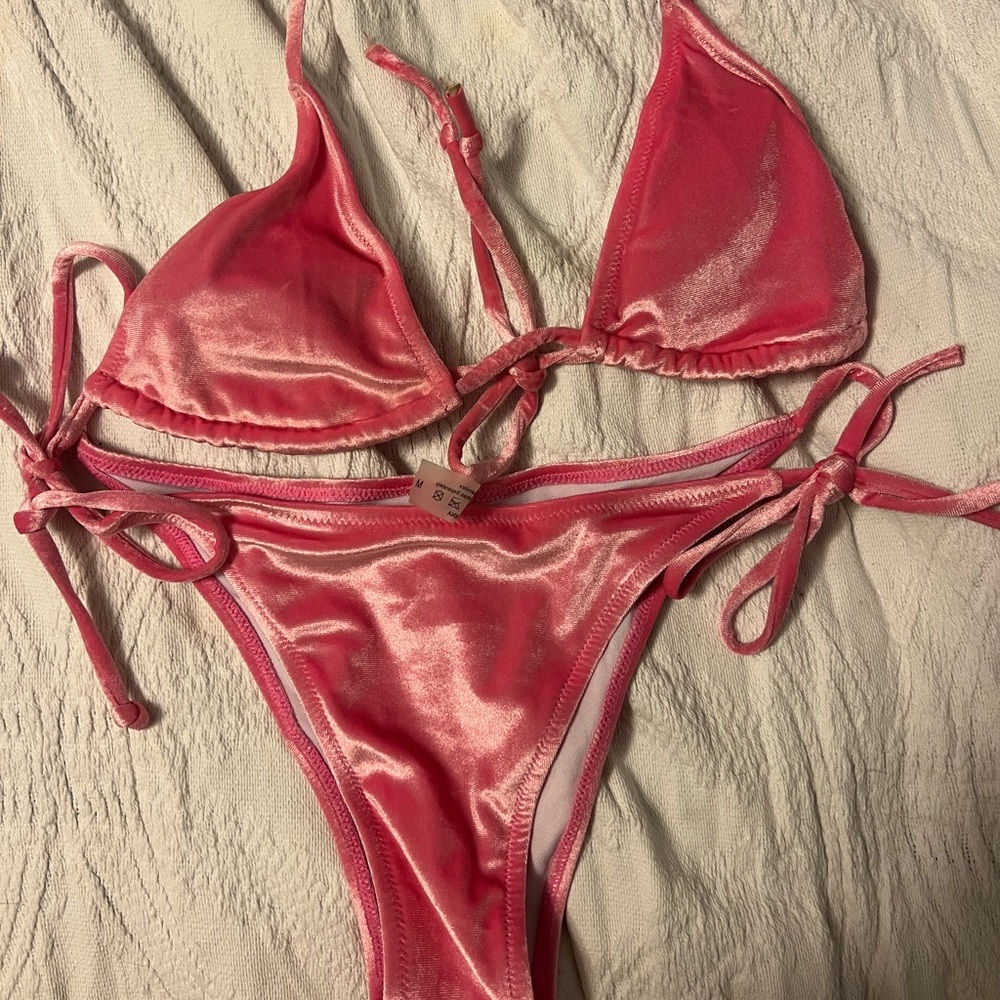Pink velvet bikini